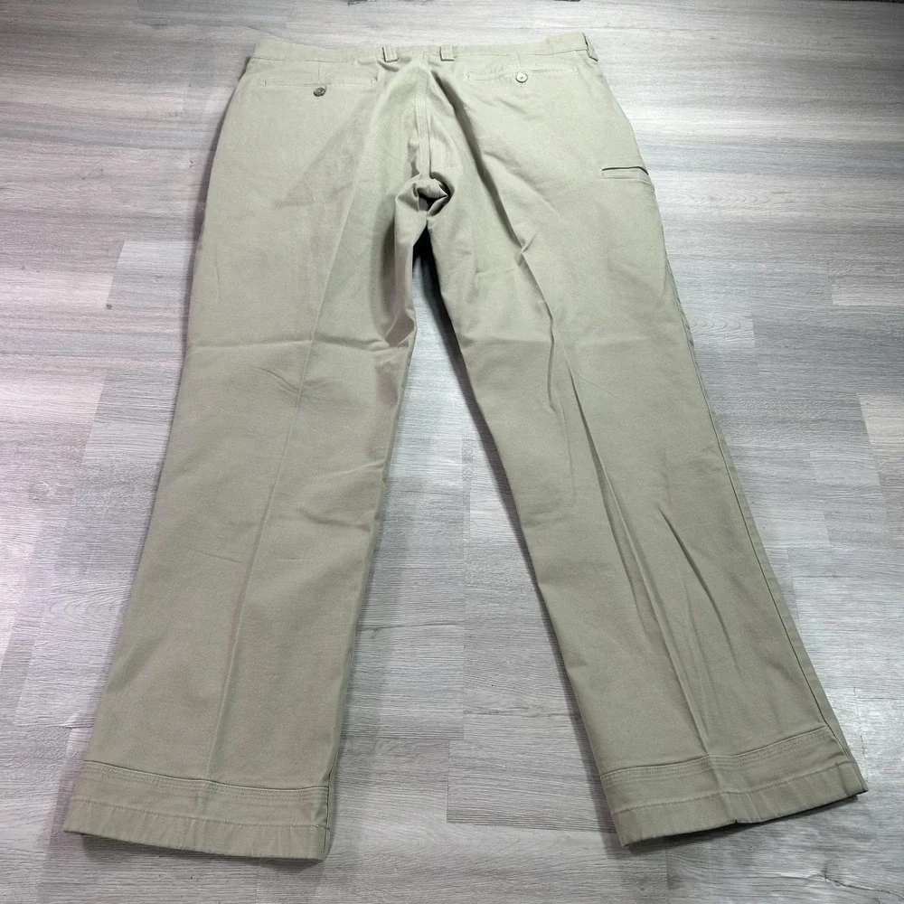 Duluth Trading Co Pants Mens 38x32 Beige Flex Ballroom Khakis Relaxed Fit